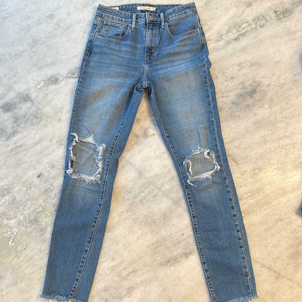 Levi’s High rise skinny jeans| Size 27 in women’s